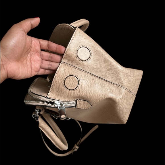 Calvin Klein Tan Shoulder Bag with Slouchy Design - Picture 7 of 9